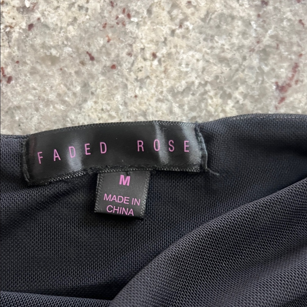 Black Ruched Tank Top - Picture 2 of 4